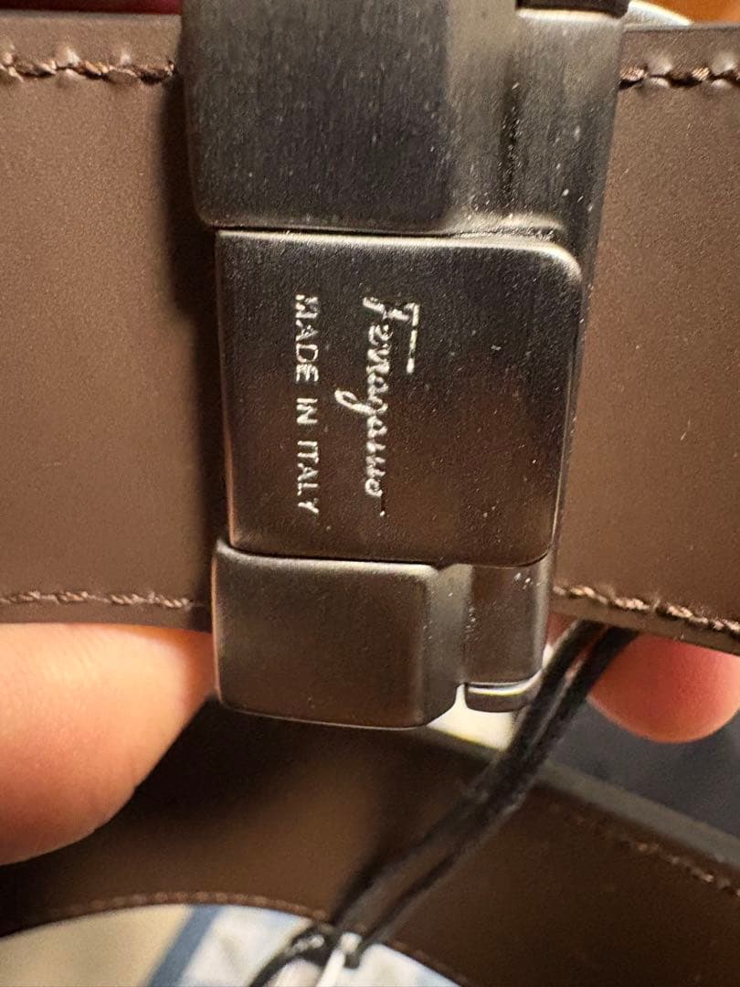 FERRAGAMO ブラック ベルト 保存袋・箱付き