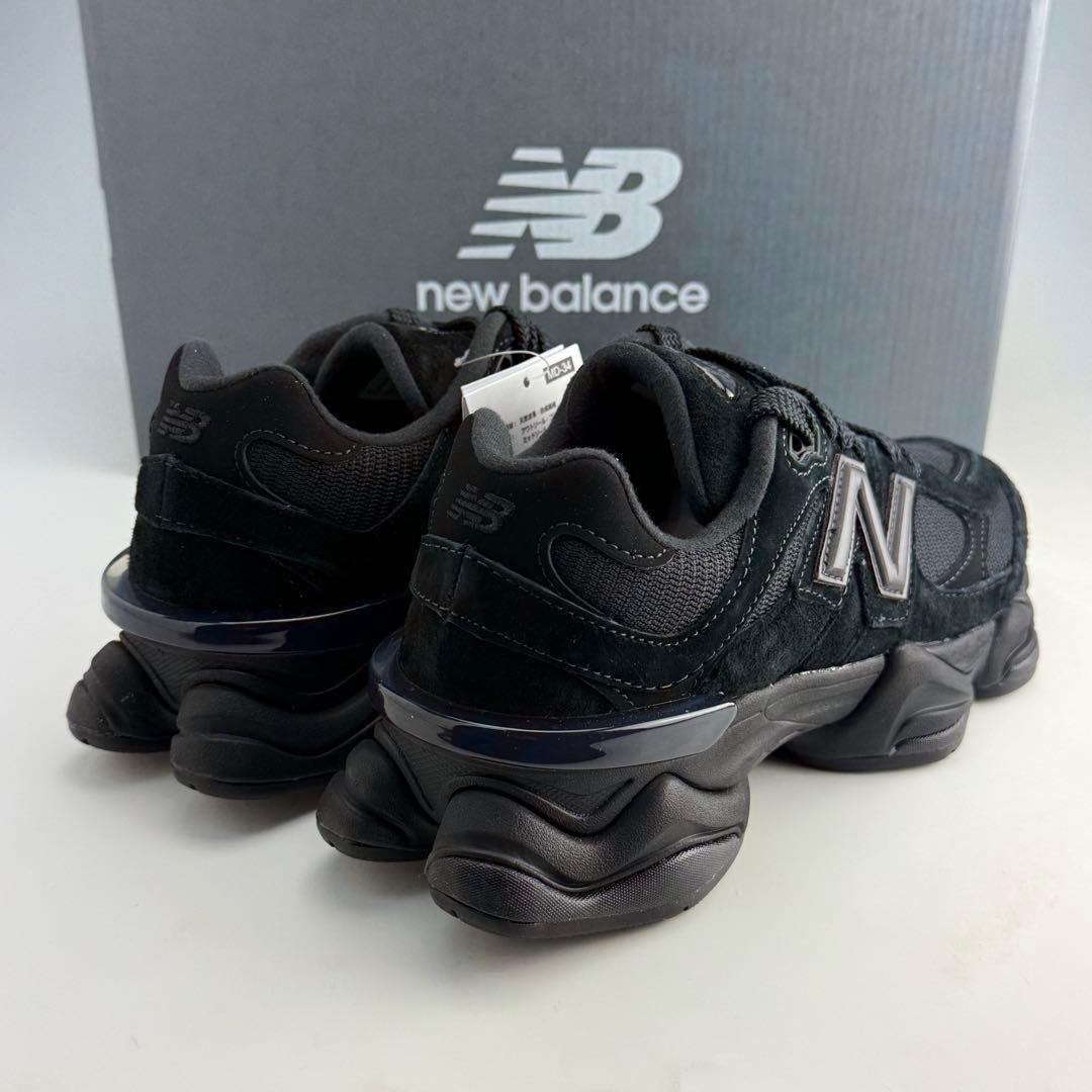 24.5cm ニューバランス 9060 \"トリプルブラック\" U9060BPM