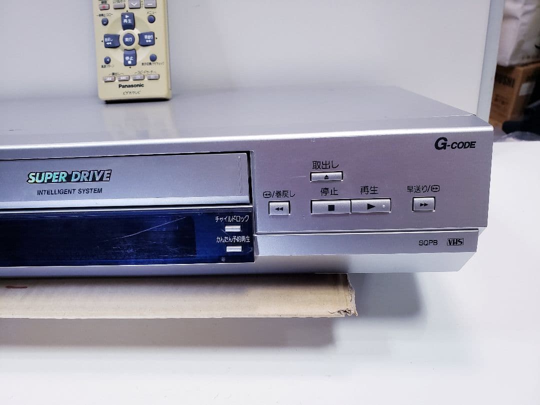 パナソニック VHS ビデオデッキ NV-HV710YG
