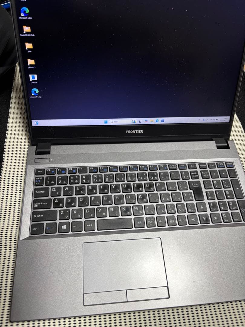 Windowsノート本体 FRONTIER FRNL2200P/A Pentium5405U 256GB