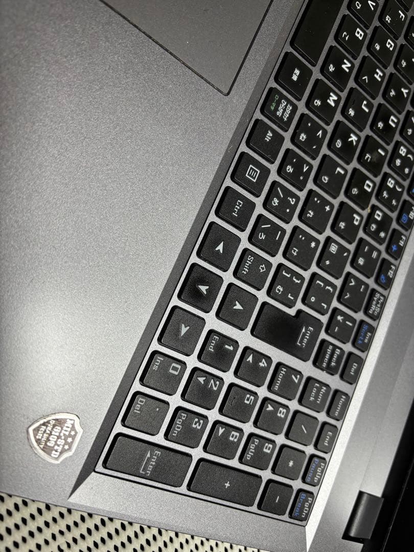 Windowsノート本体 FRONTIER FRNL2200P/A Pentium5405U 256GB