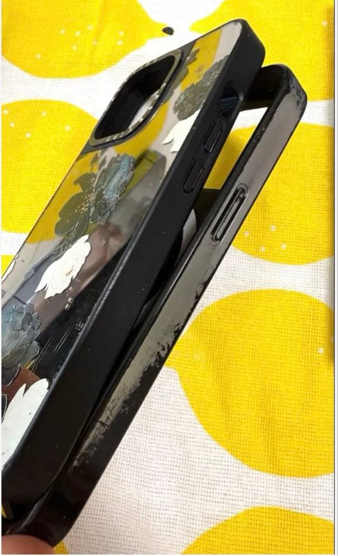 SALE！iPhone 13 Pro 本体とシルバー ケース 2個セット