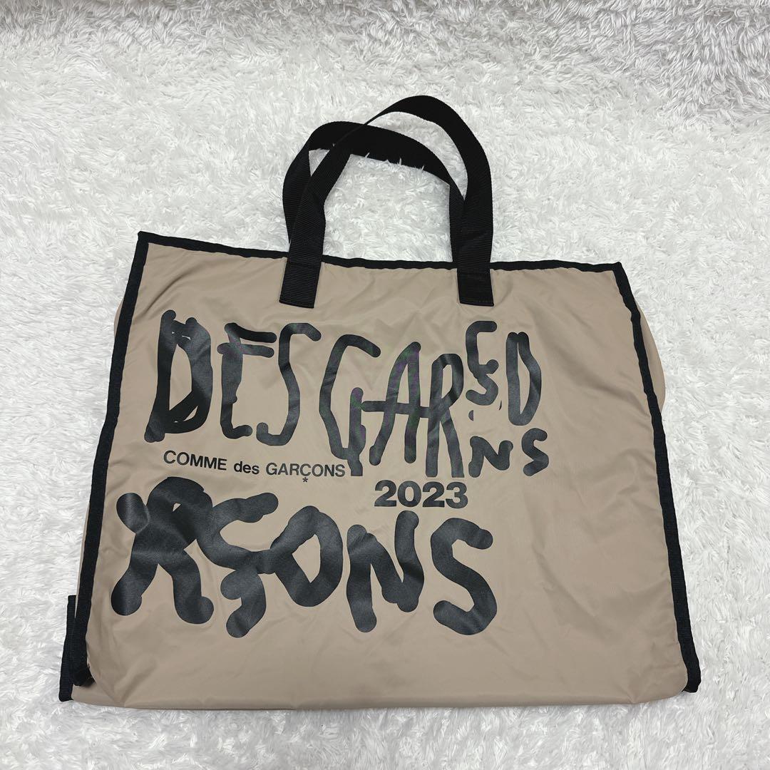 美品✨コムデギャルソン 手書き風ロゴバック 限定