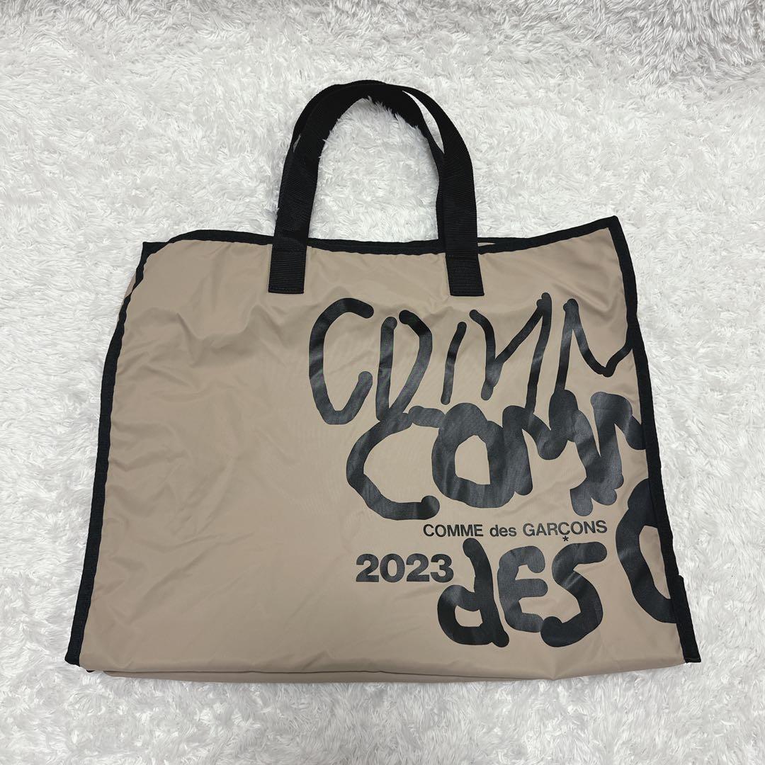 美品✨コムデギャルソン 手書き風ロゴバック 限定
