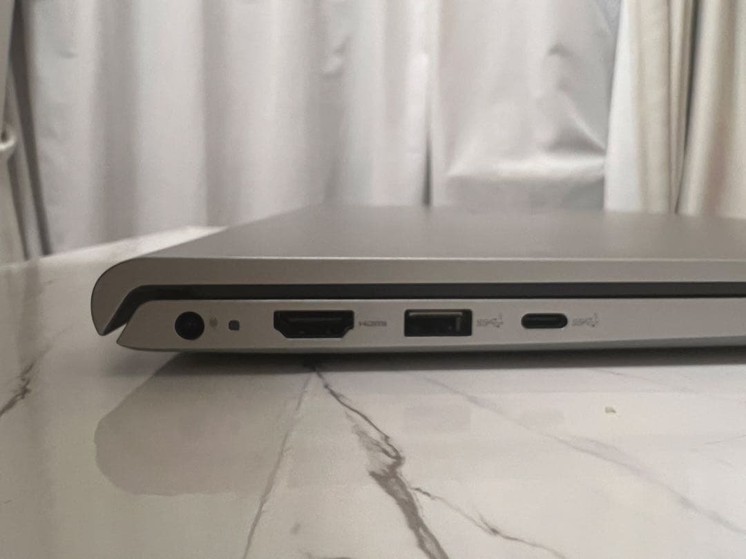 DELL 15 ノートPC Ryzen5 16GBメモリ【2025年モデル】