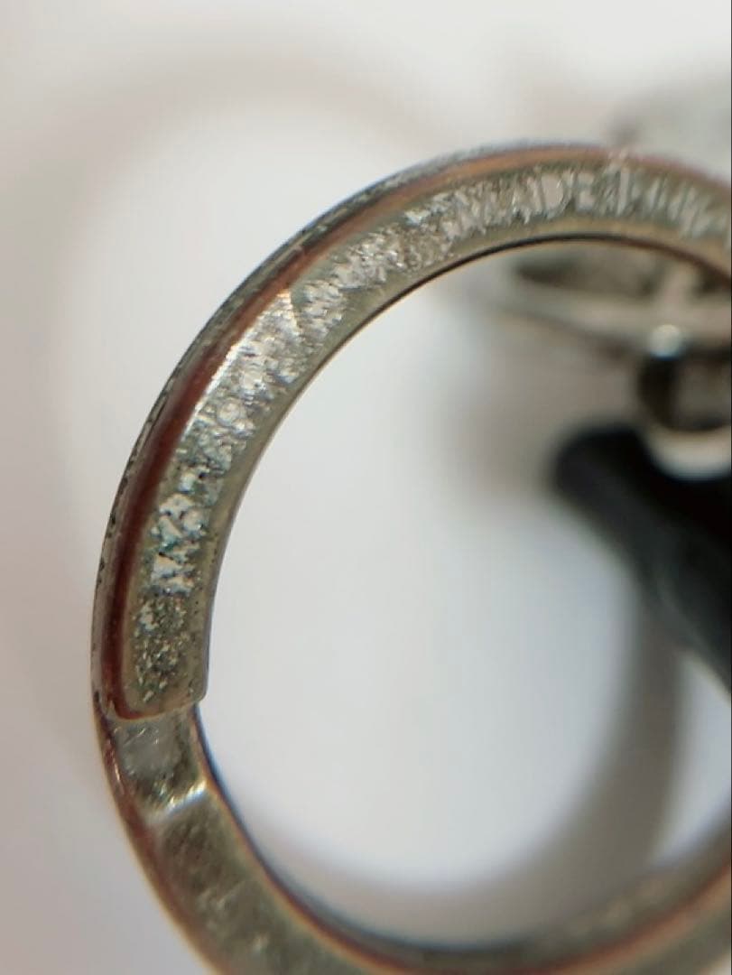 ルイヴィトン　LOUIS VUITTON キーホルダー　モノグラム　ブラック