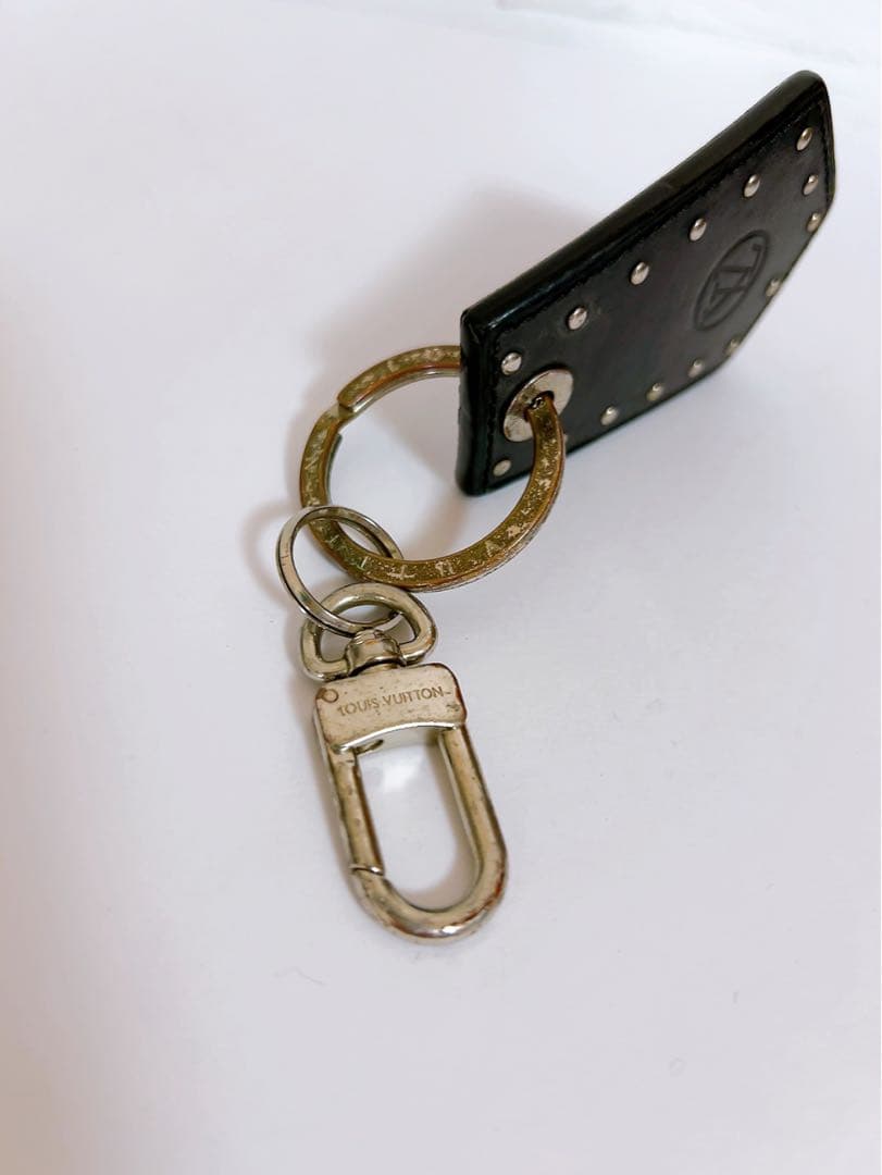 ルイヴィトン　LOUIS VUITTON キーホルダー　モノグラム　ブラック
