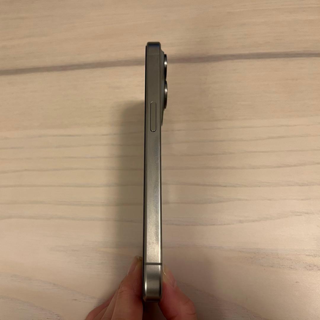 美品 iPhone 15 Pro 128GB ナチュラルチタニウム｜SIMフリー