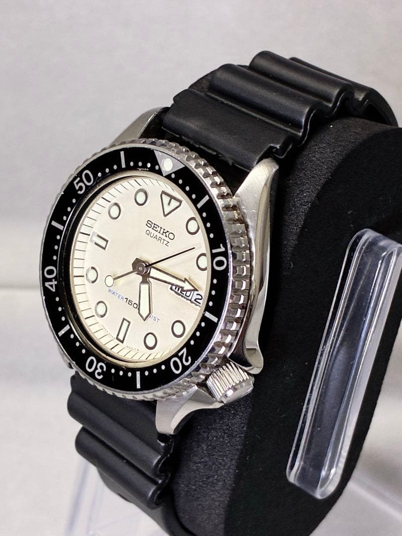希少 SEIKO ダイバー ホワイト文字盤 6458-600B ベルト・電池新品