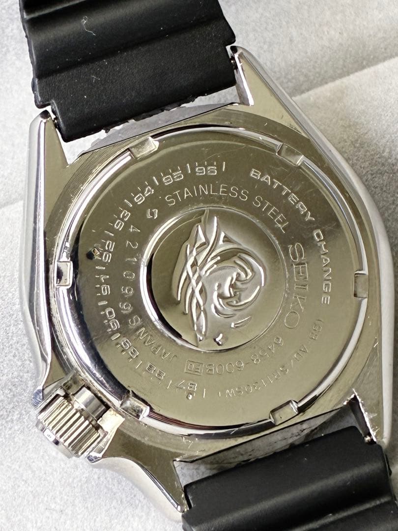 希少 SEIKO ダイバー ホワイト文字盤 6458-600B ベルト・電池新品