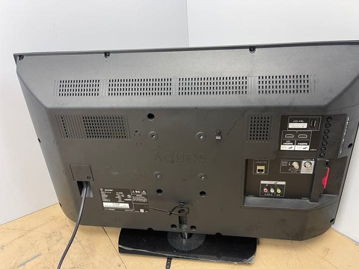 ＡＱＵＯＳ LC-32S5  2017年製