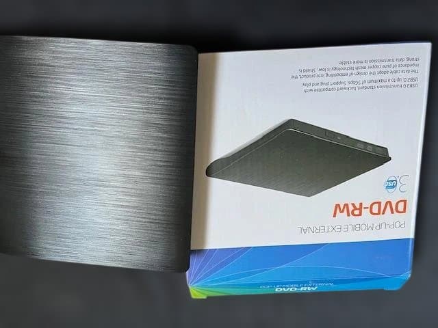 DWD-RW 外付けブルーレイドライブ