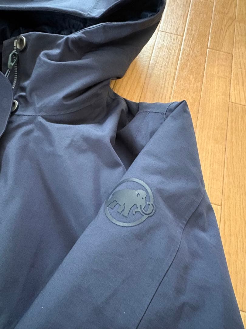 【美品】MAMMUT 防寒　ネイビー ダウンコート