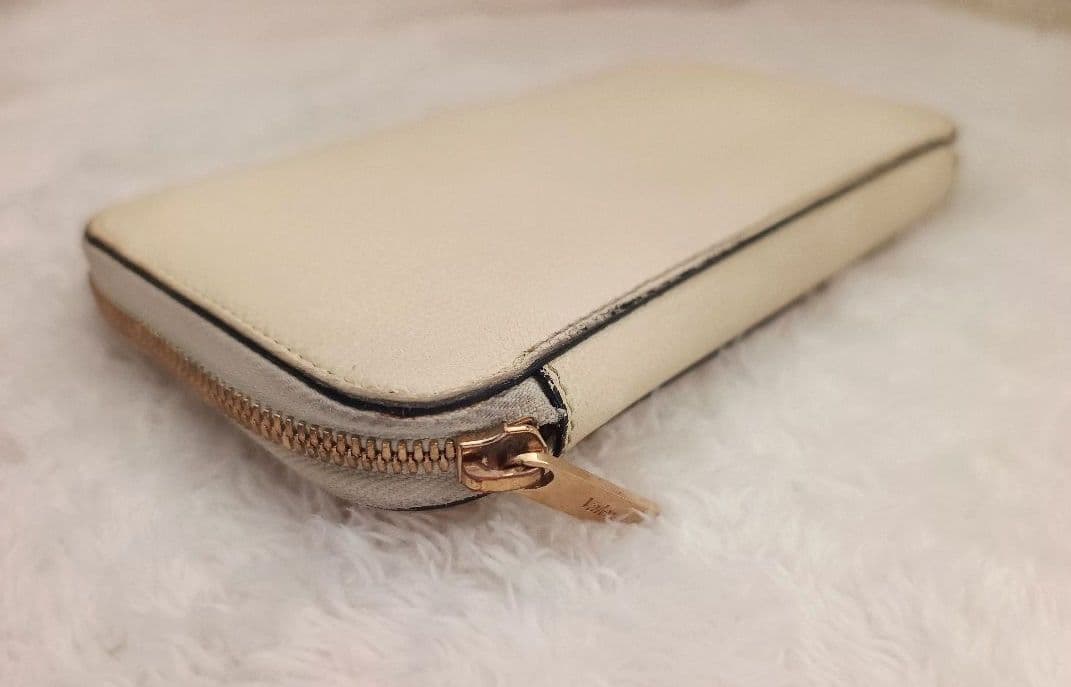 Valextra ヴァレクストラ ラウンドジップ 長財布アイボリー ベージュ 白