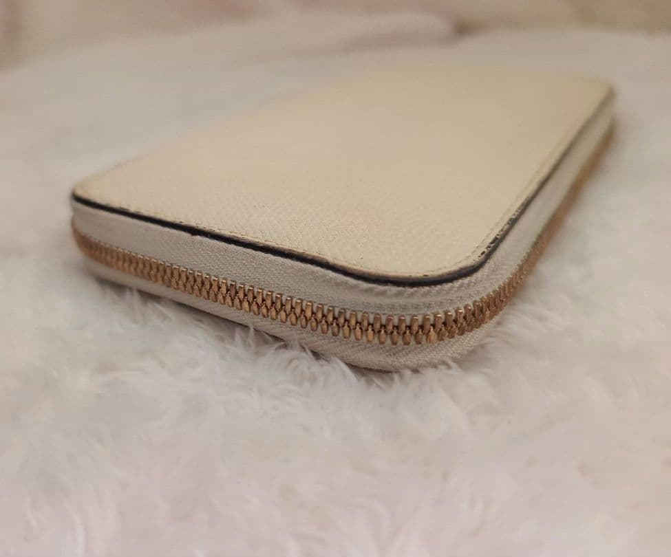 Valextra ヴァレクストラ ラウンドジップ 長財布アイボリー ベージュ 白