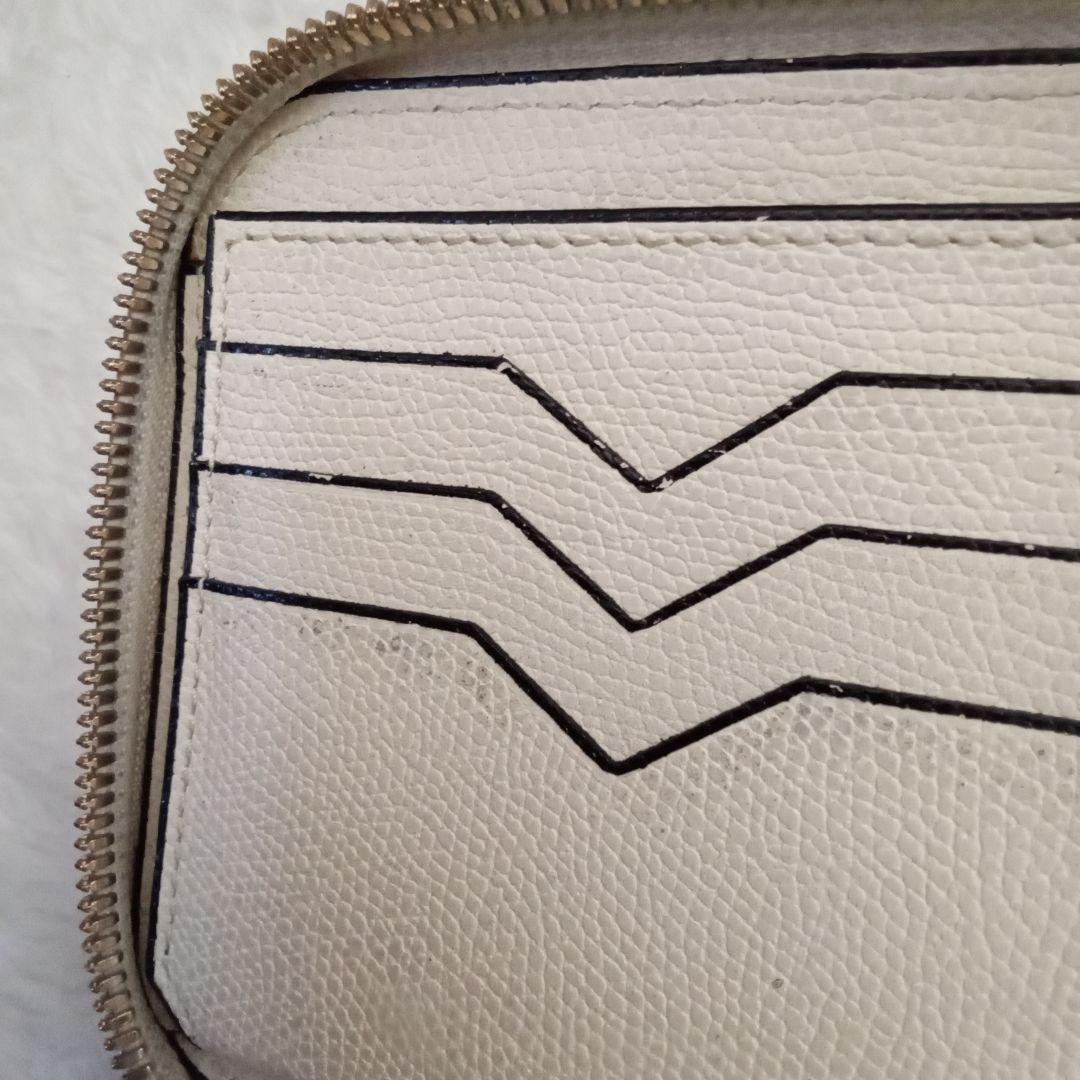 Valextra ヴァレクストラ ラウンドジップ 長財布アイボリー ベージュ 白