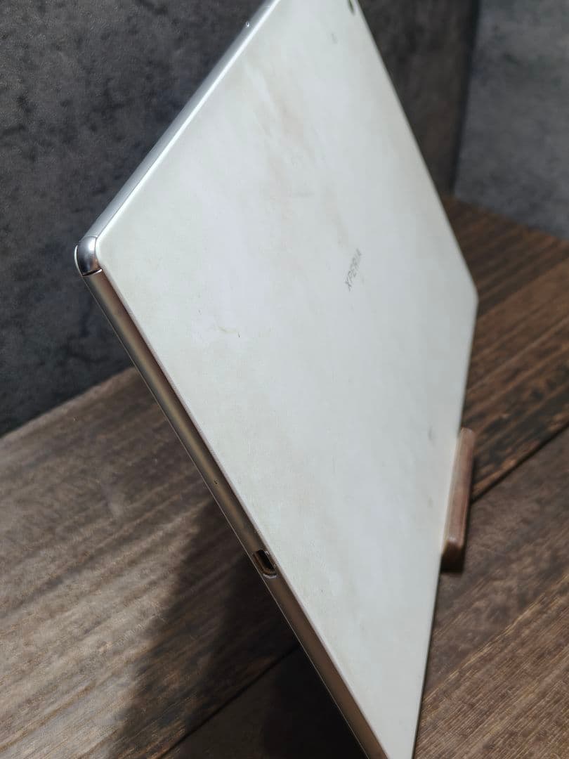 XperiaZ4 Tablet SOT31 32GB Android タブレット