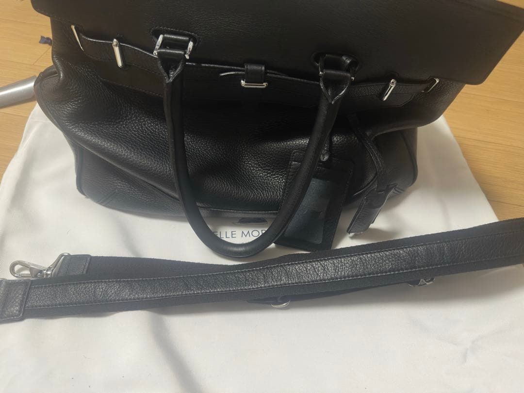 ペッレモルビダ PELLE MORBIDAMB026A-フラップボストンバッグ黒