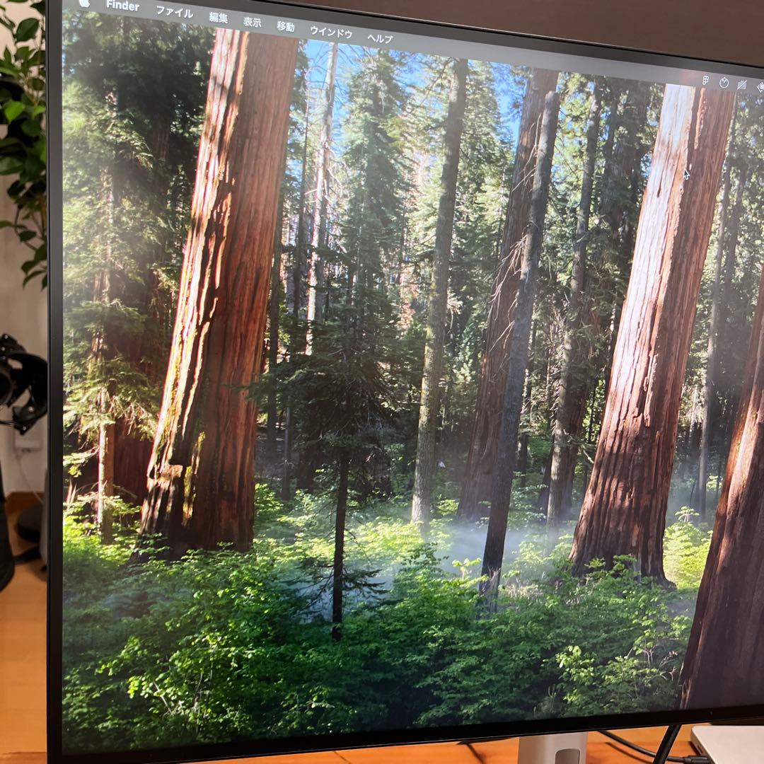 ハイエンド シリーズ 32 4K USB-C ハブ モニター - U3223QE