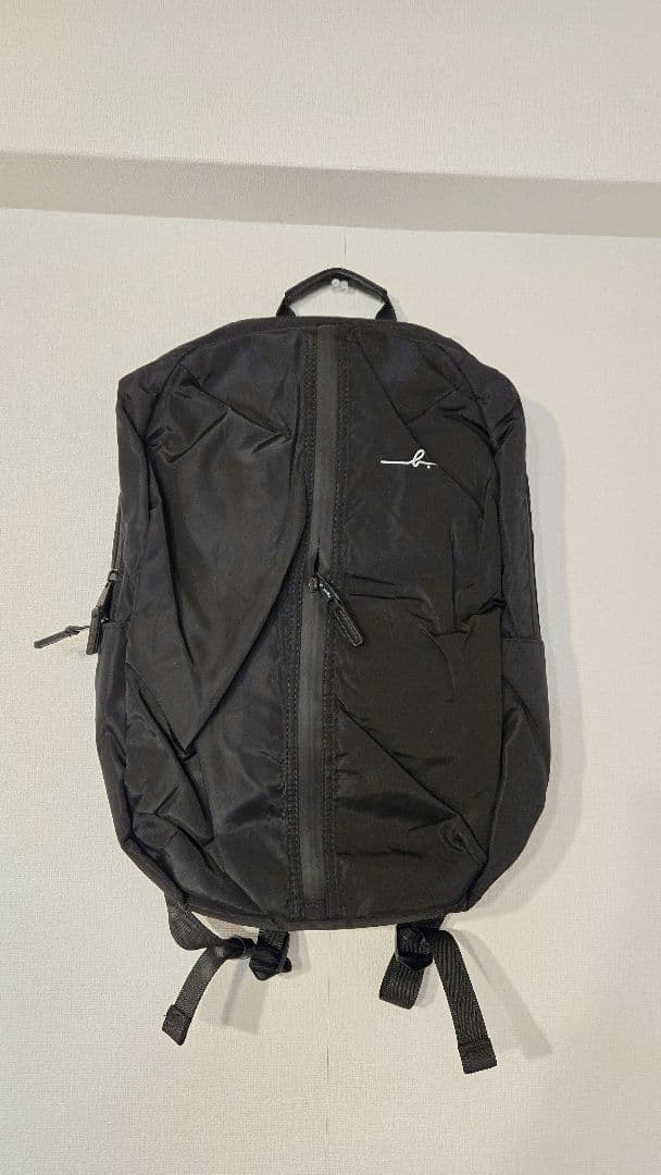 【新品】agnes b. VOYAGE 黒　軽量　防水　旅行　PC　　リュック