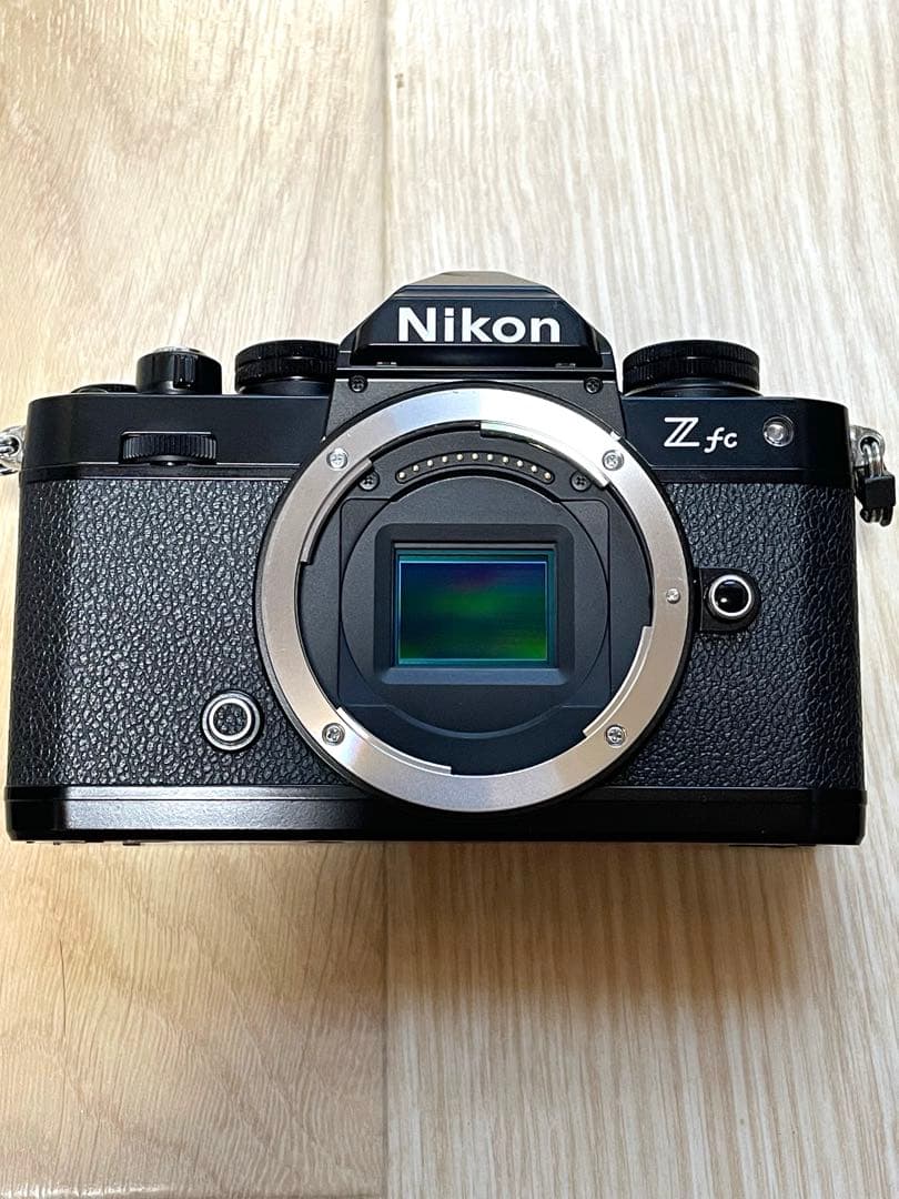Nikon zfc ボディ　ブラック(SDカード付き)