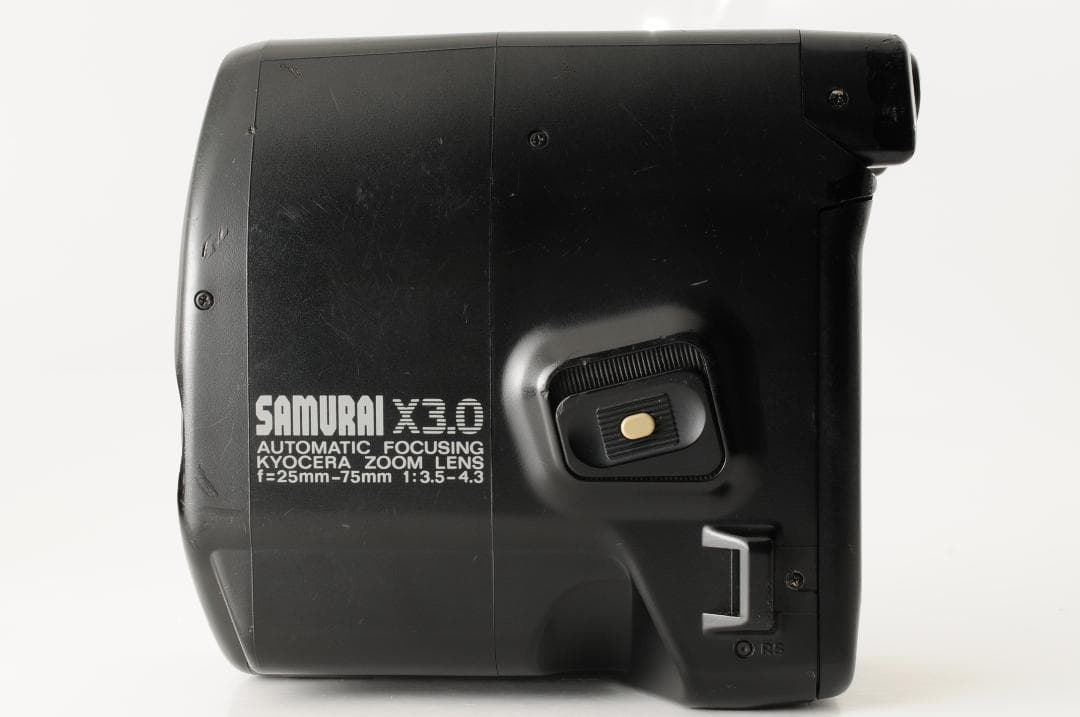 [ケース付き] 京セラ Kyocera SAMURAI X3.0