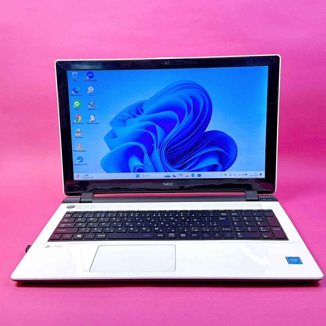 設定済✨新品爆速SSD windows11 カメラ付ノートパソコン 薄型 お洒落