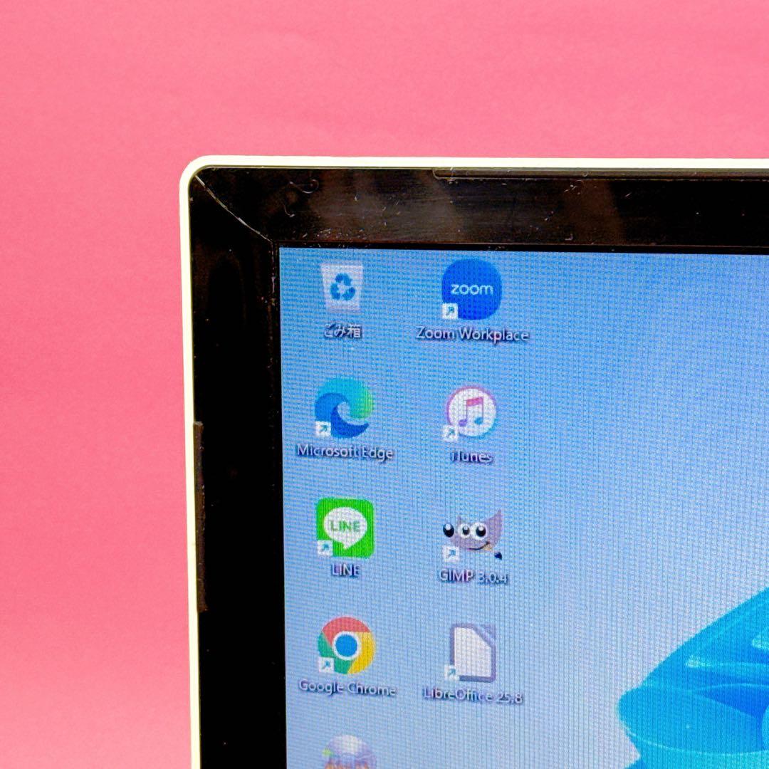 設定済✨新品爆速SSD windows11 カメラ付ノートパソコン 薄型 お洒落