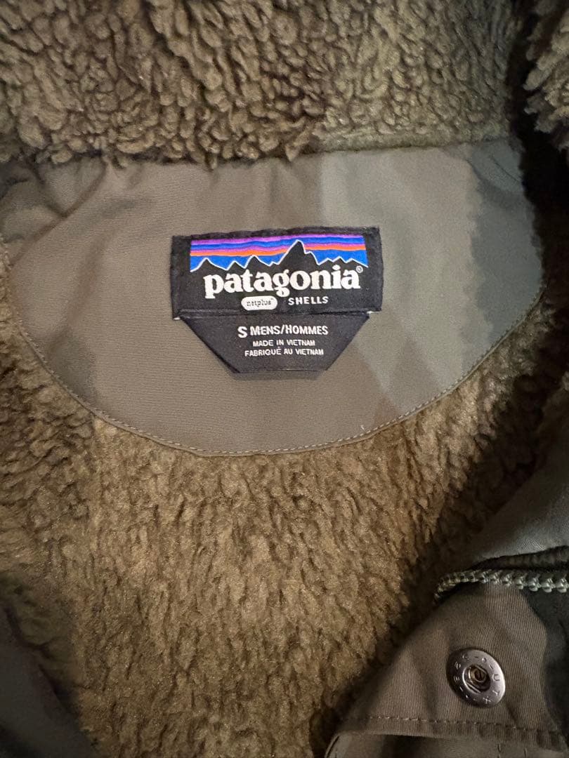 美品Patagonia パタゴニア　イスマスパーカー　メンズS オリーブグリーン