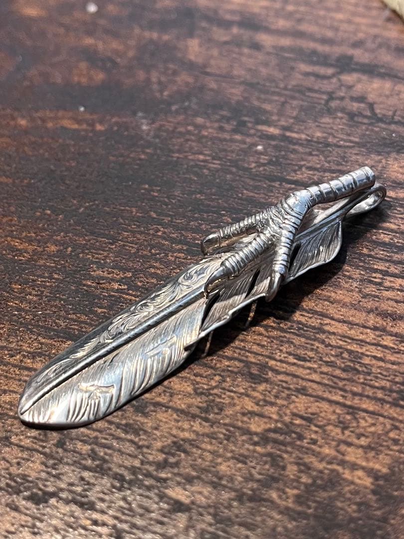 [太郎鷲見] Lアラベスクフライトフェザーイーグルクロー