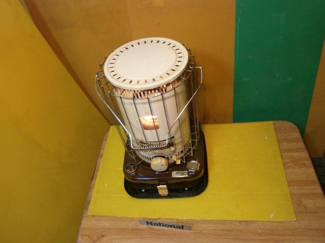 ★　送料無料　小型　National ナショナル 石油ストーブ OS-34C