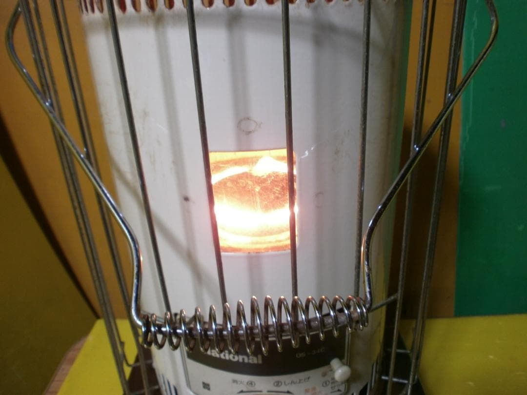 ★　送料無料　小型　National ナショナル 石油ストーブ OS-34C