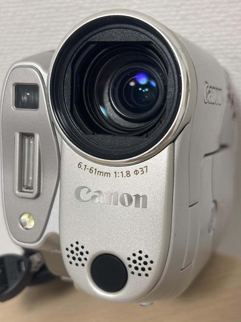 CanonビデオカメラIVISHR10