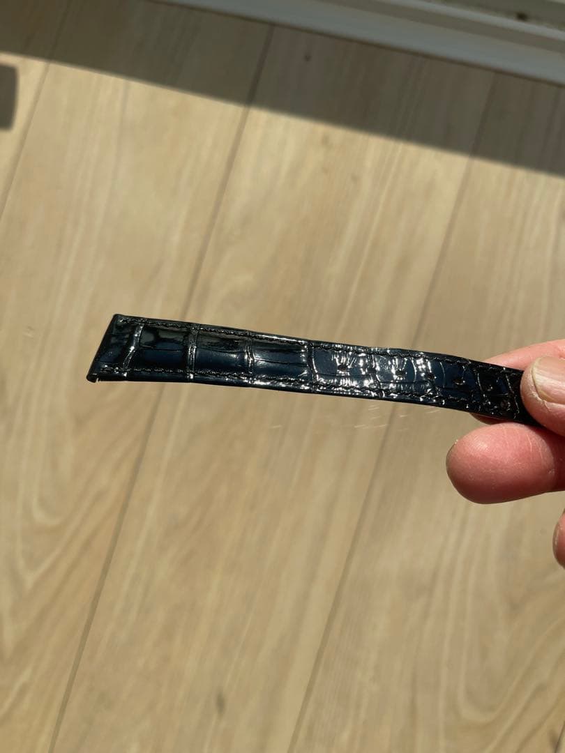 パテックフィリップ ベルト 革　ストラップ　ブラック　艶あり