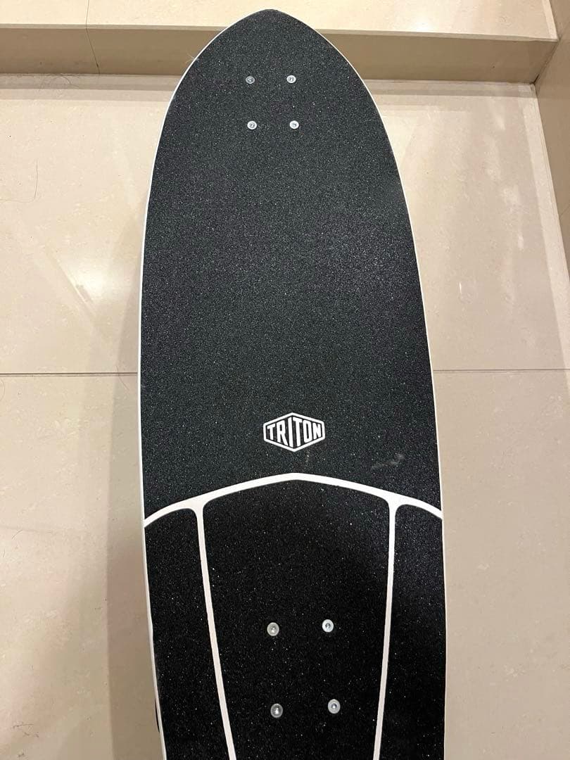 【12/19まで※最終価格】CARVER TRITON スケートボード