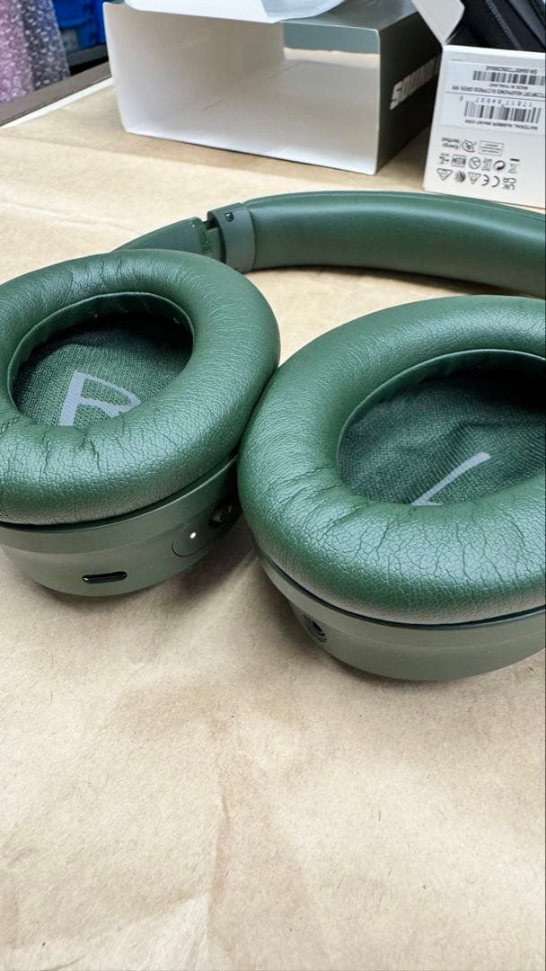 BOSE QUIETCOMFORT ワイヤレスヘッドフォン