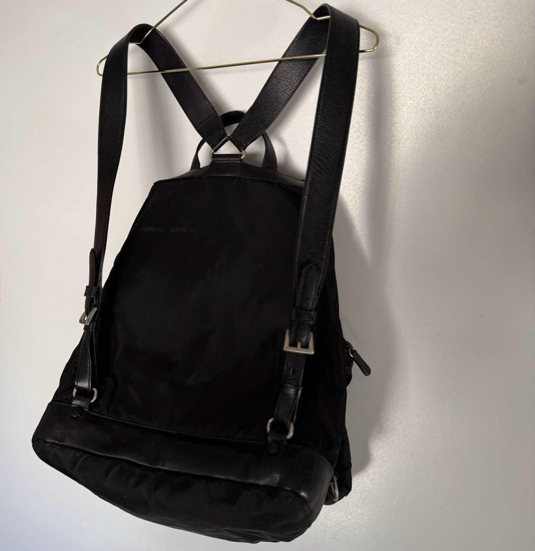 廃盤 PRADA ナイロン リュック 大 三角ロゴ 黒 イタリア製 箱 保存袋付