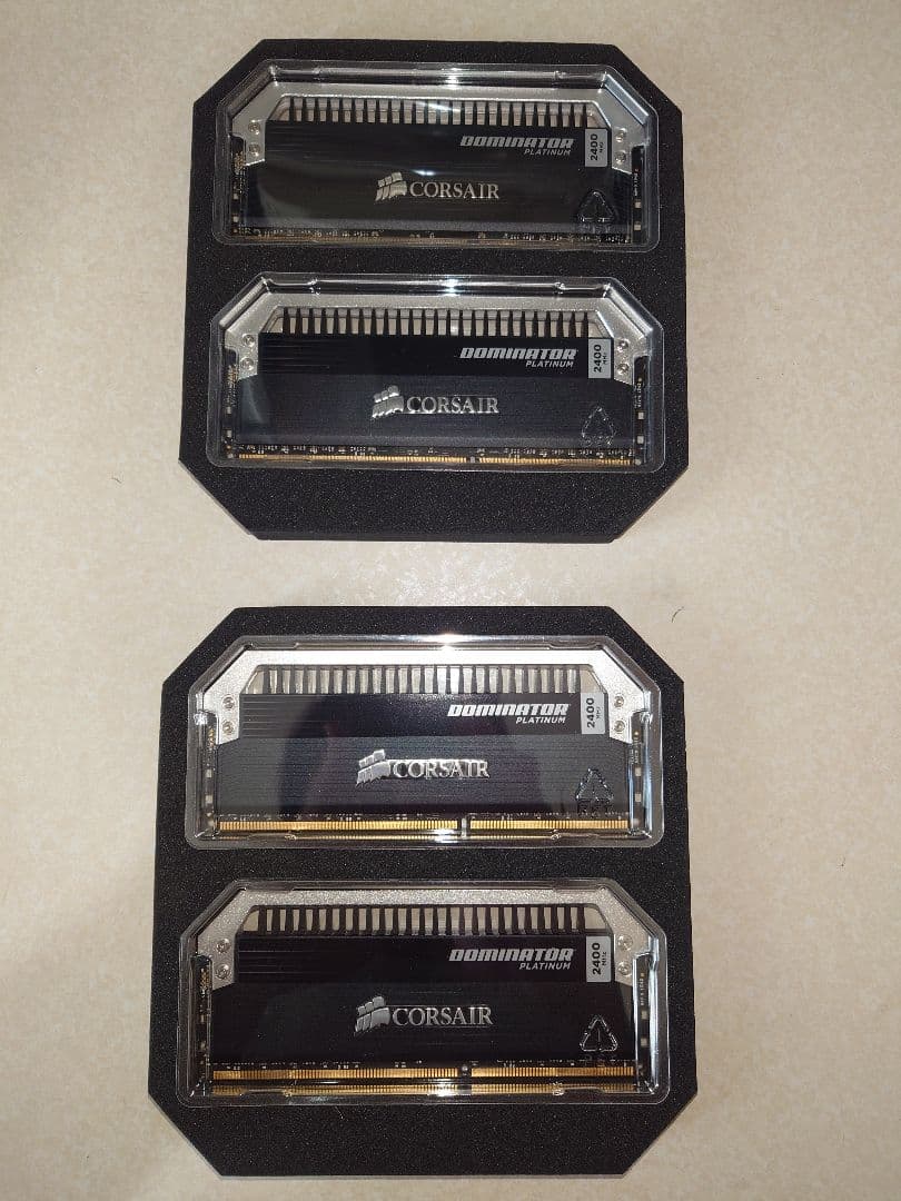 メモリー corsair dominator platinum 32GB DDR3
