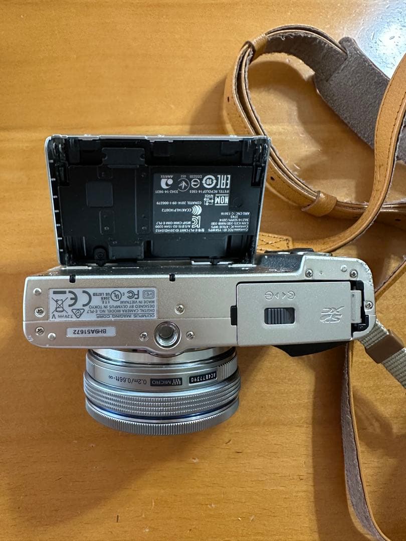 OLYMPUS PEN Lite E-PL7 シルバー EZレンズキット