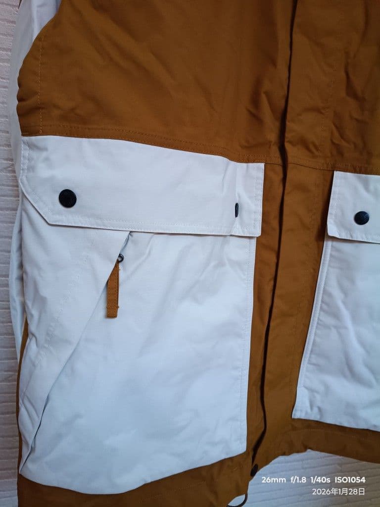 T*様 THE NORTH FACE マウンテンパーカー 茶/白 サイズUS：Ｌ