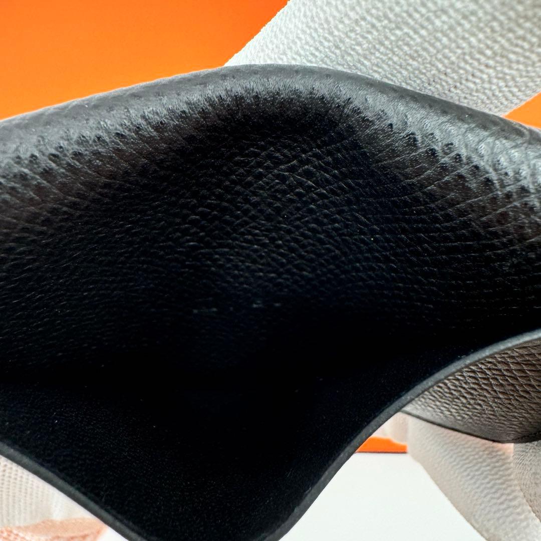 極美品✨HERMES 名刺入れ　セリエボタン ブラック　I刻印　レザー