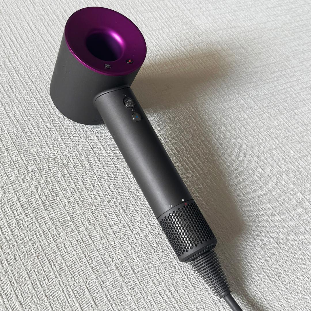 ダイソン Dyson HD03 アイアン/フューシャ ヘアドライヤー