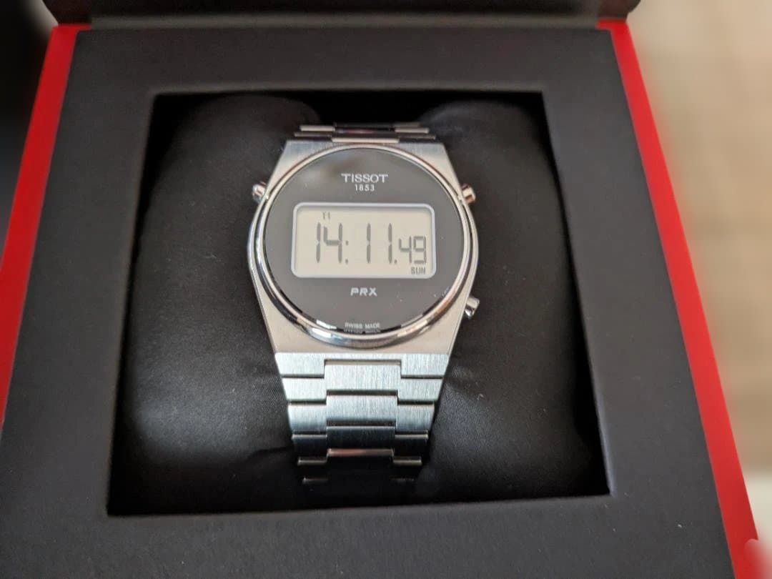 【美品】TISSOT ティソ PRX デジタル 35mm ブラック スイス製