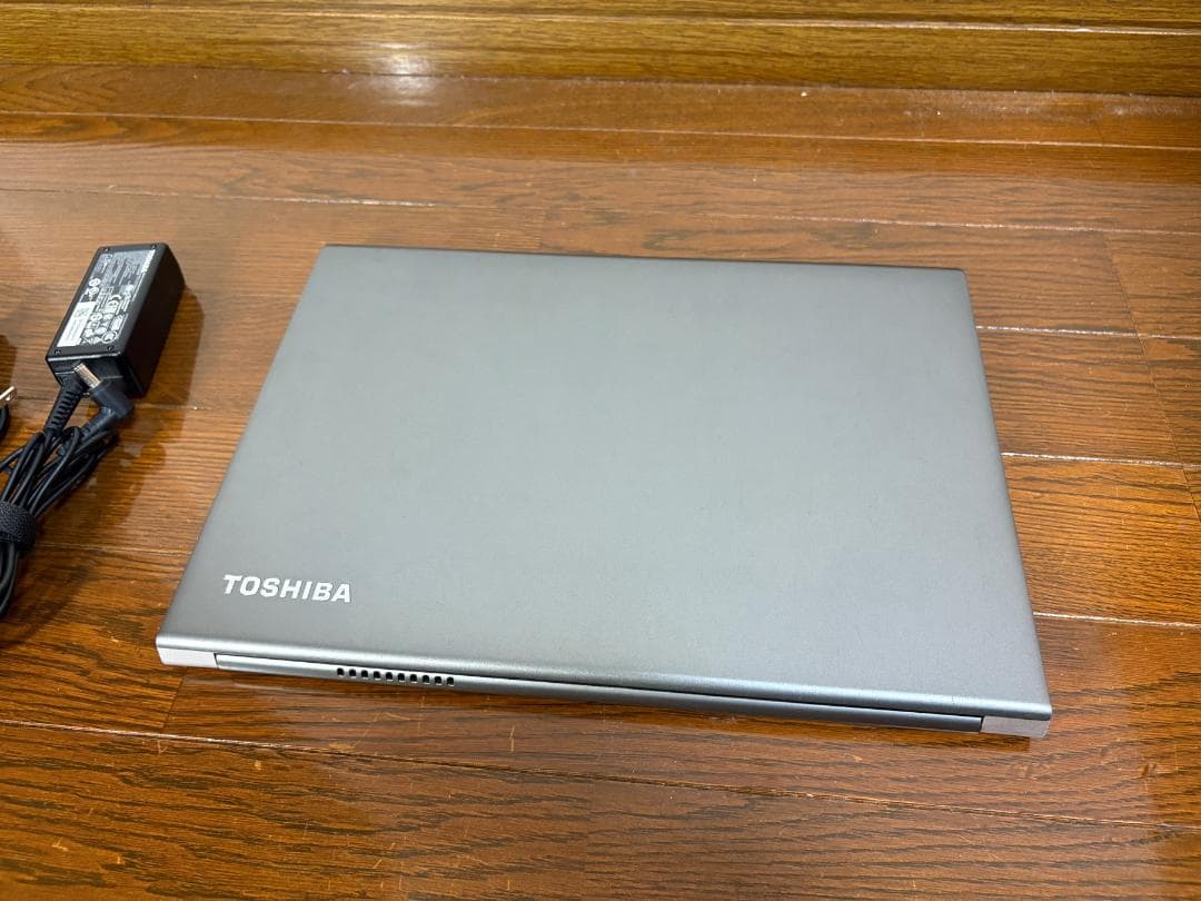 東芝 dynabook 第8世代 i5 Win11 軽量薄型 office付