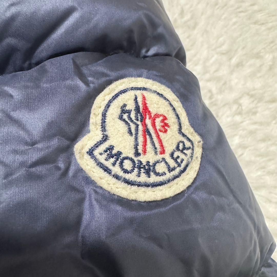 【即完売モデル】 極美品！モンクレール HERMINE ダウン ロゴワッペン