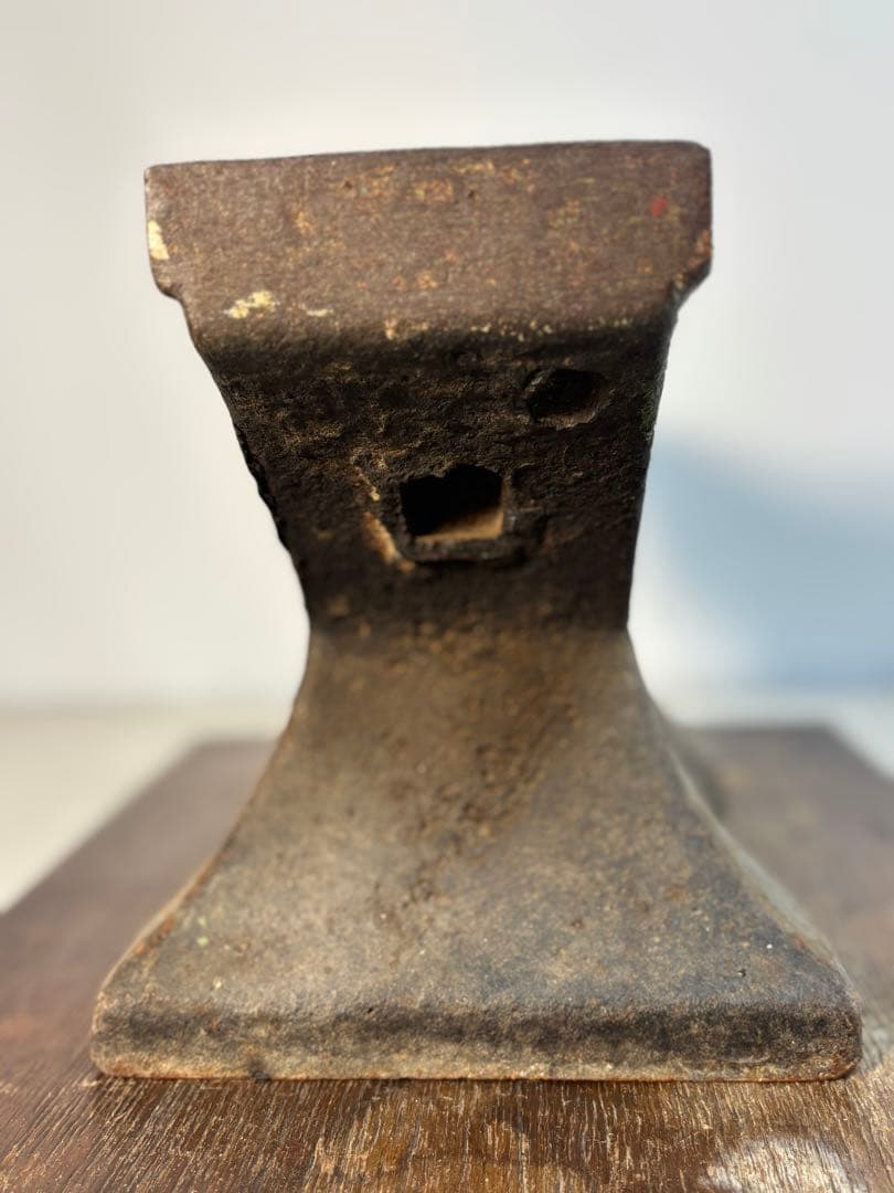 鍛冶屋の金床アンビル 金床 　角付き 作業台 叩き台