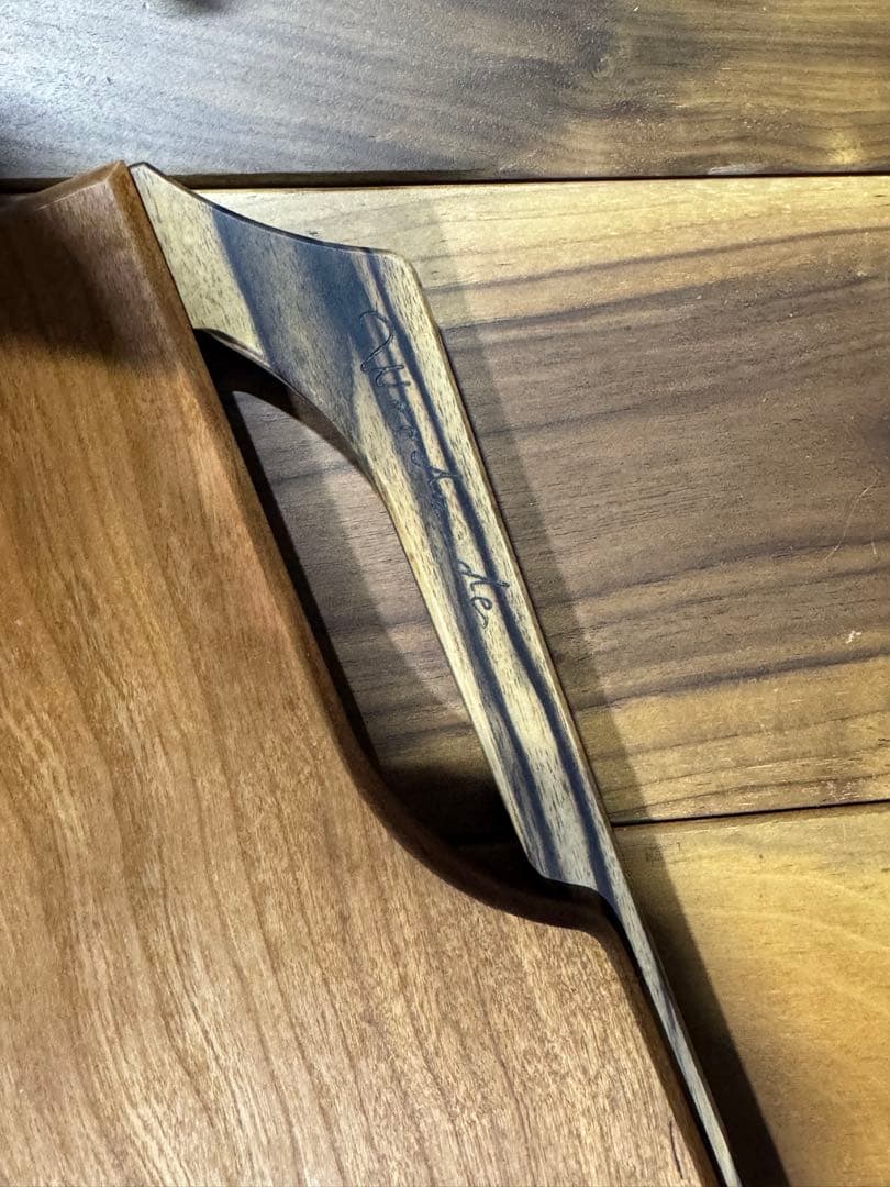 Woode-de dede solo ブラックチェリー×黒柿　カッティングボード