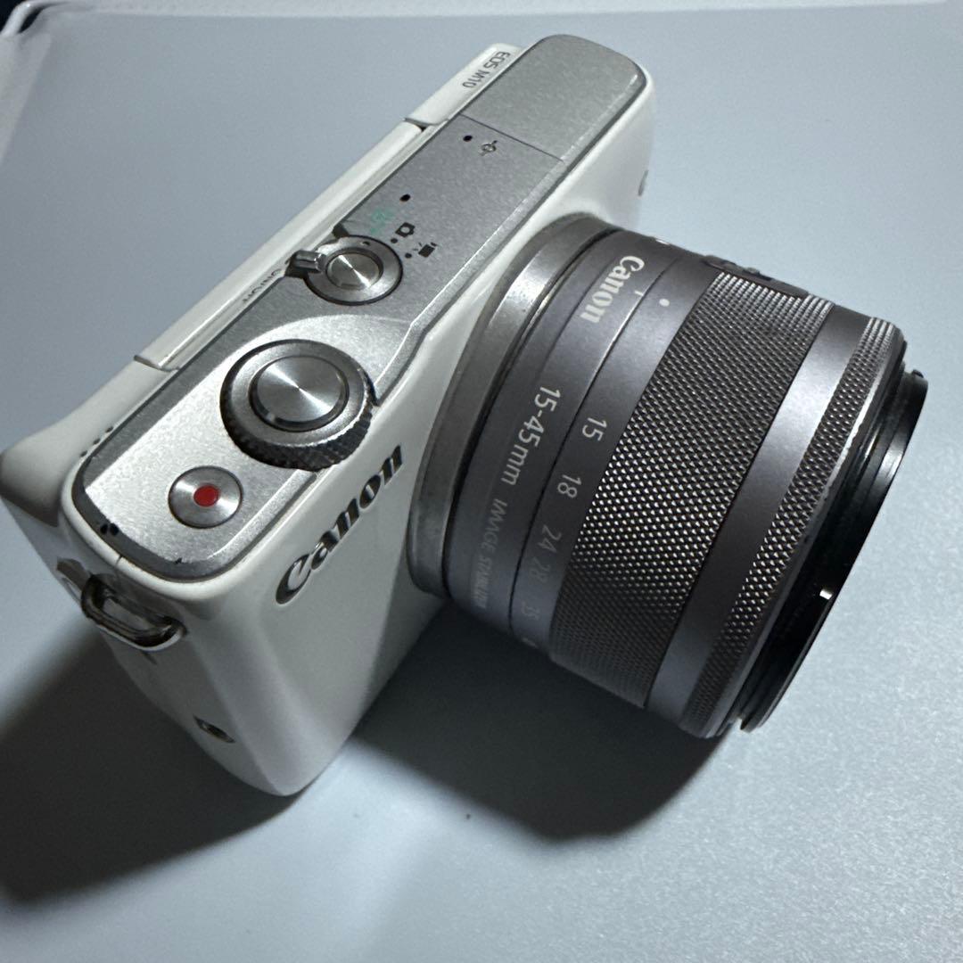 Canon EOS M10 ミラーレス一眼レフカメラ
