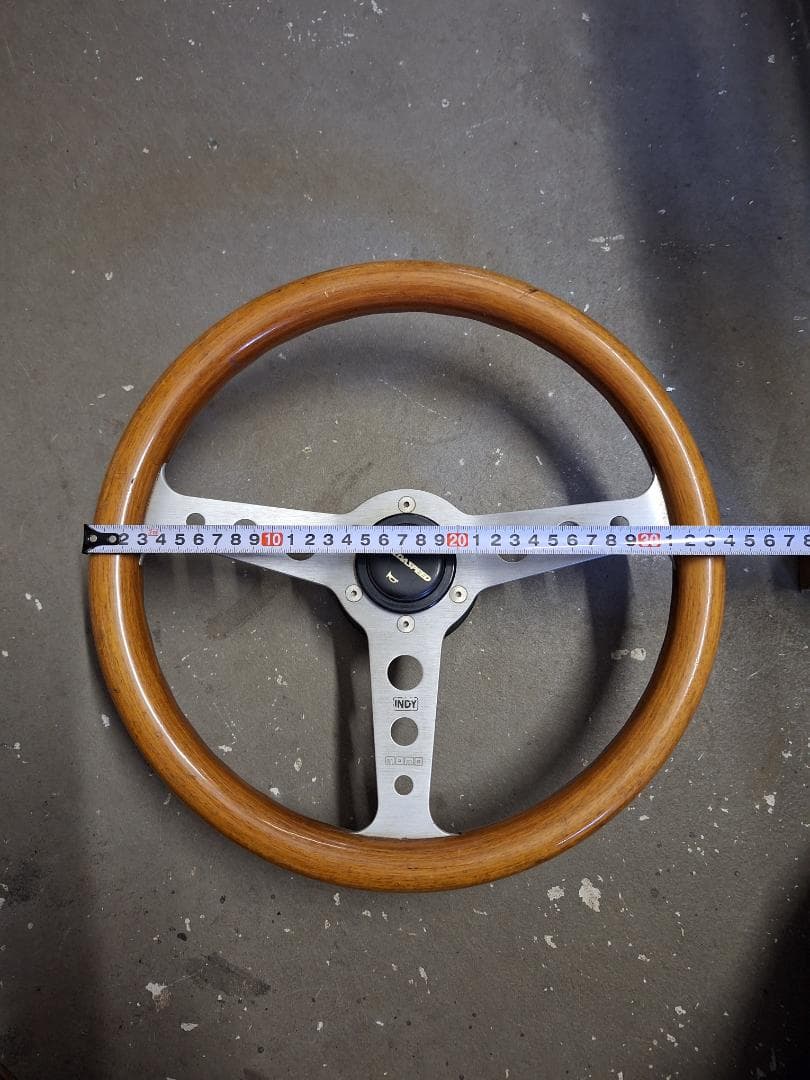 ウッド ステアリング