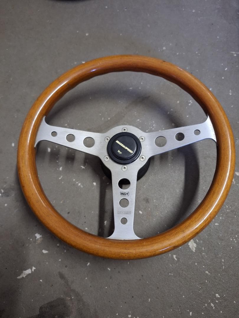 ウッド ステアリング